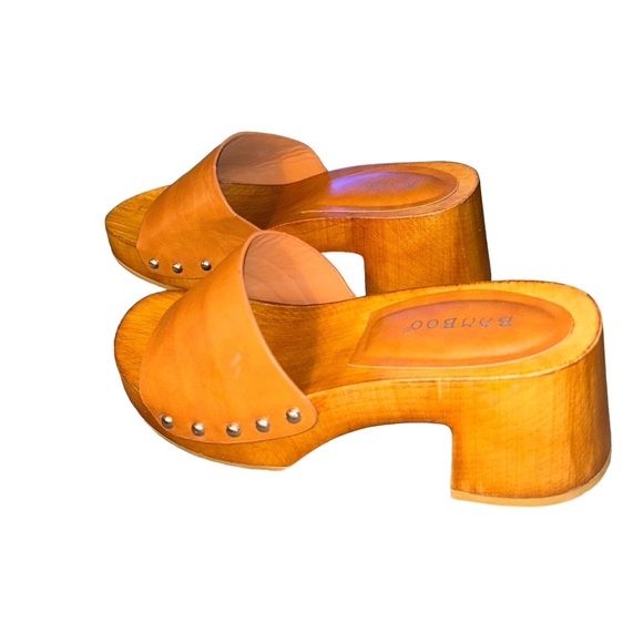 Tan Leather Mules with Wooden Heel - Picture 8 of 8